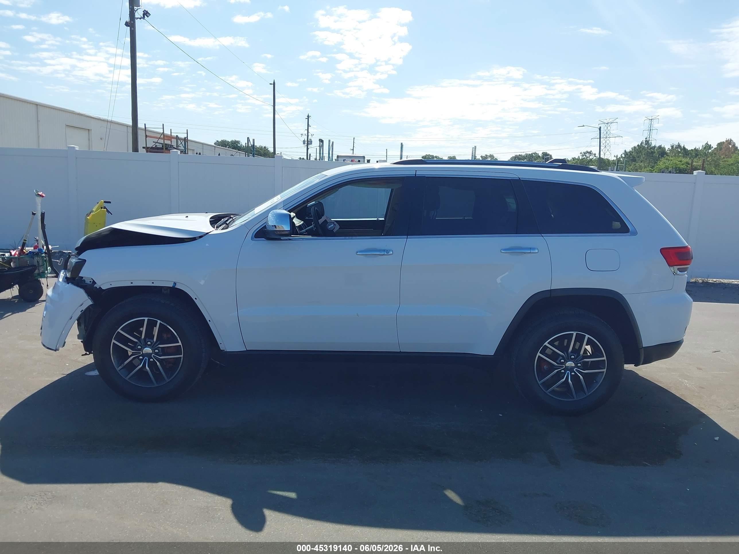 2017 JEEP GRAND CHEROKEE LIMITED 4X2