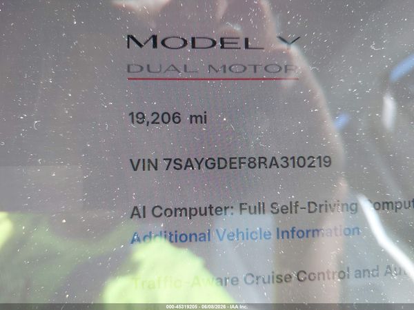 2024 TESLA MODEL Y