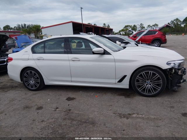 2018 BMW 530E