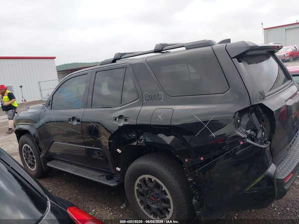 2025 TOYOTA 4RUNNER TRD OFF ROAD