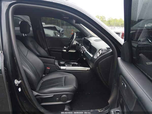 2022 MERCEDES-BENZ GLB 250 4MATIC