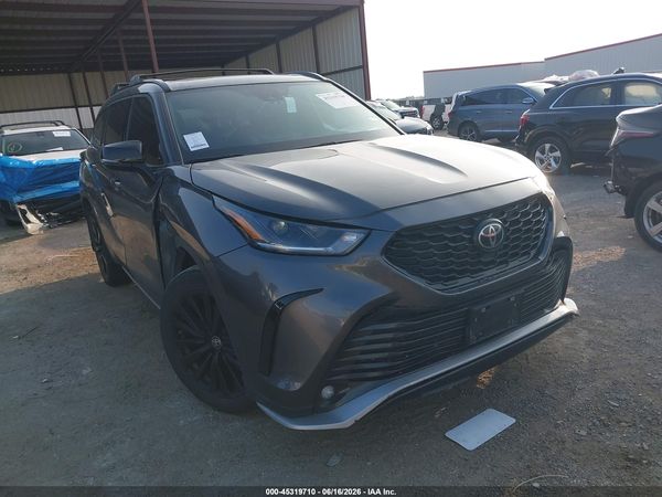 2025 TOYOTA HIGHLANDER XSE