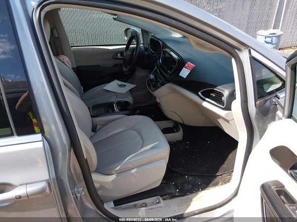2021 CHRYSLER VOYAGER LXI — I5