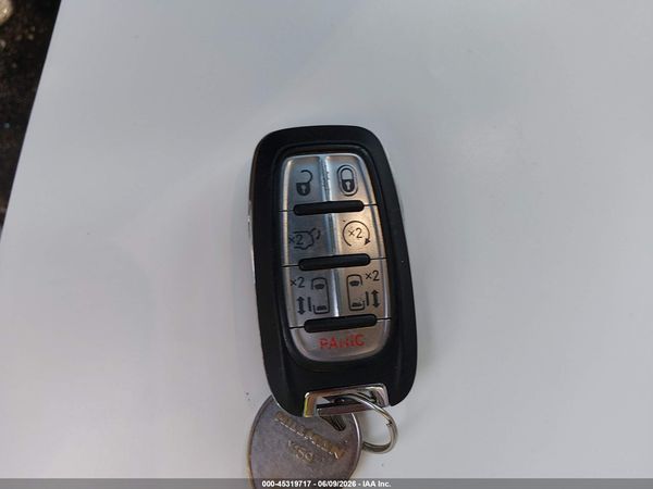 2021 CHRYSLER VOYAGER LXI — I11