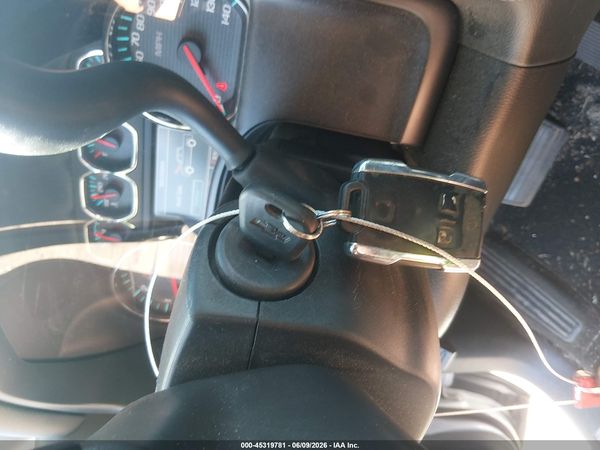 2015 CHEVROLET SILVERADO 1500 2LZ — I11