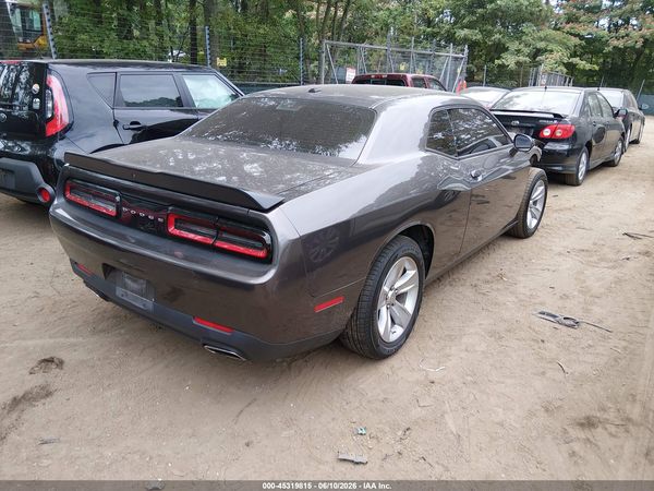 2023 DODGE CHALLENGER SXT