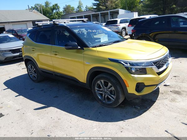 2023 KIA SELTOS S