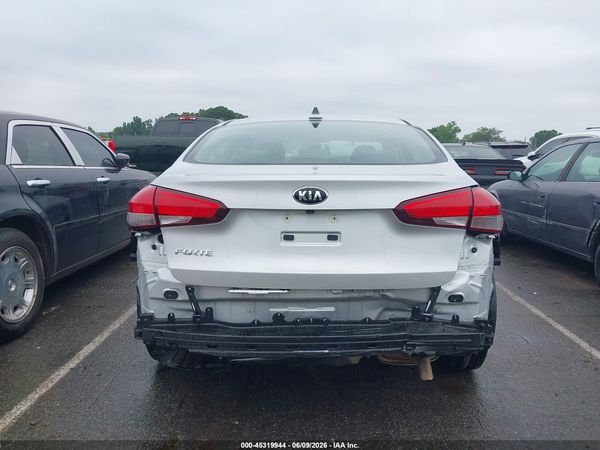2018 KIA FORTE LX