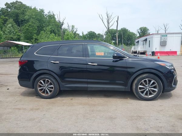2017 HYUNDAI SANTA FE SE