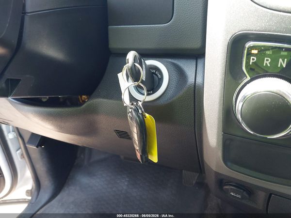 2018 RAM 1500 TRADESMAN  4X2 8' BOX