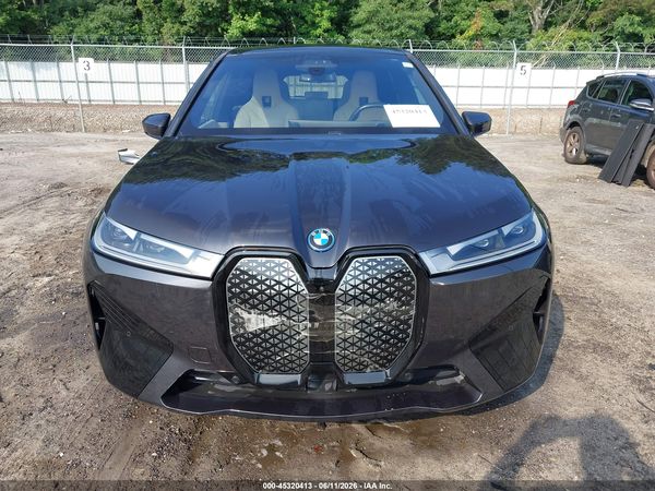 2025 BMW IX XDRIVE50