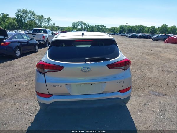 2018 HYUNDAI TUCSON SE