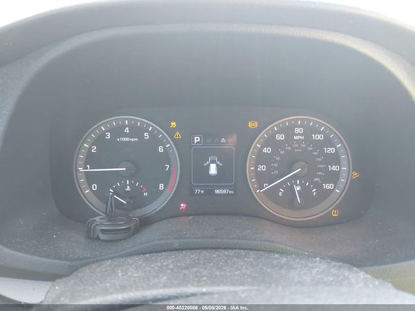 2018 HYUNDAI TUCSON SE