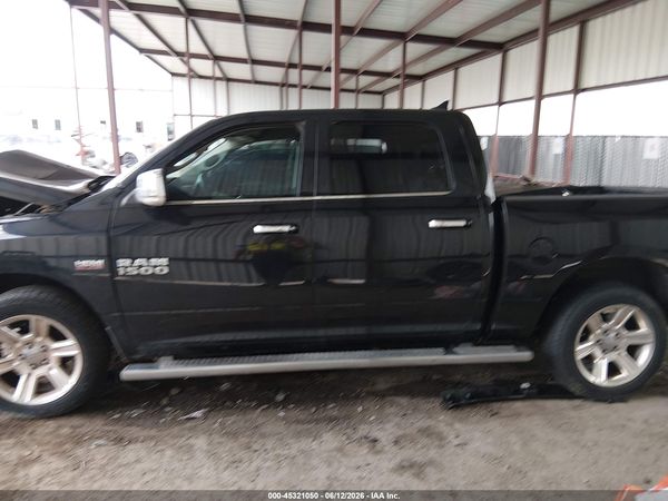 2017 RAM 1500 SLT