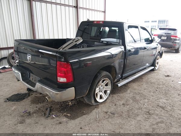 2017 RAM 1500 SLT