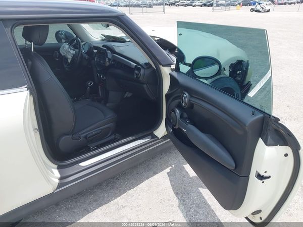 2015 MINI HARDTOP COOPER