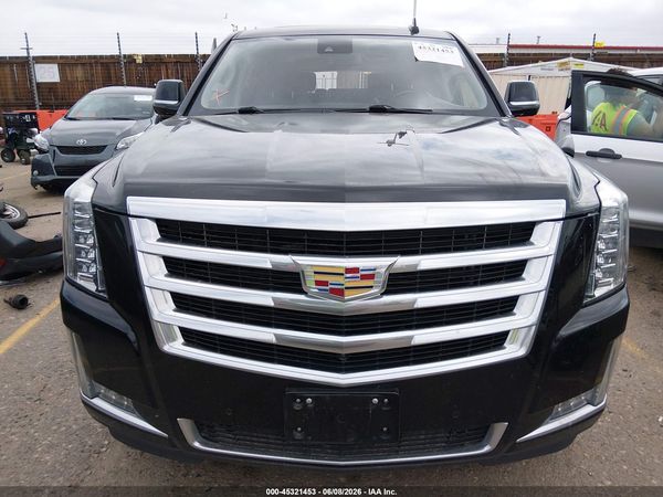 2017 CADILLAC ESCALADE ESV LUXURY