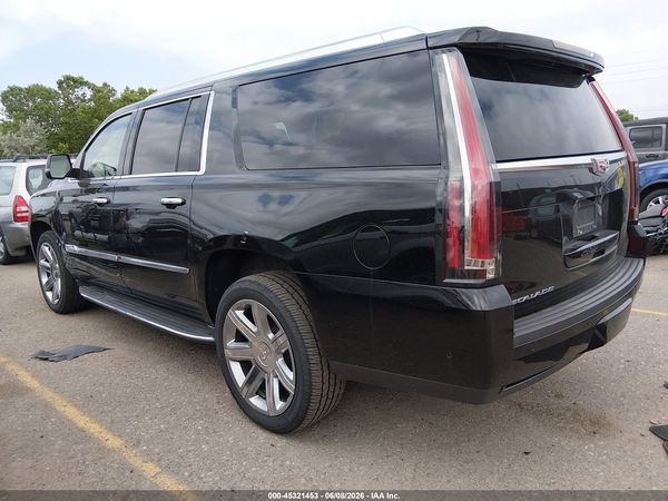 2017 CADILLAC ESCALADE ESV LUXURY