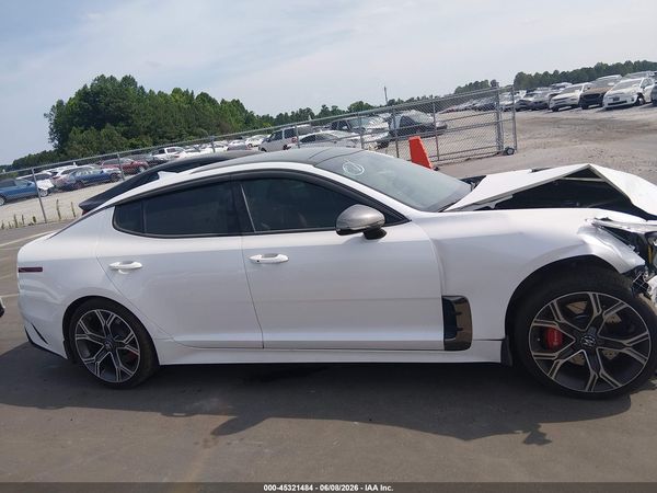 2020 KIA STINGER GT1
