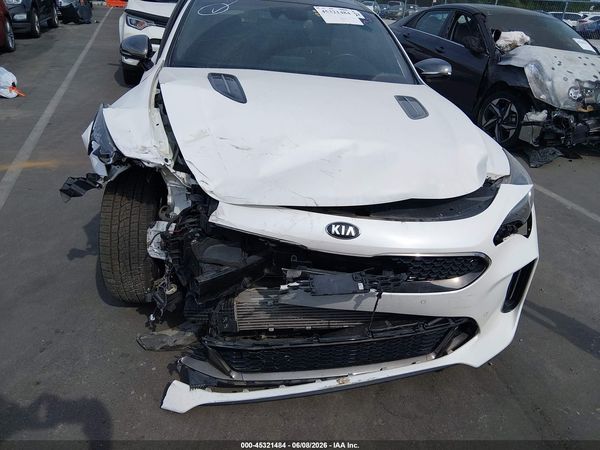 2020 KIA STINGER GT1