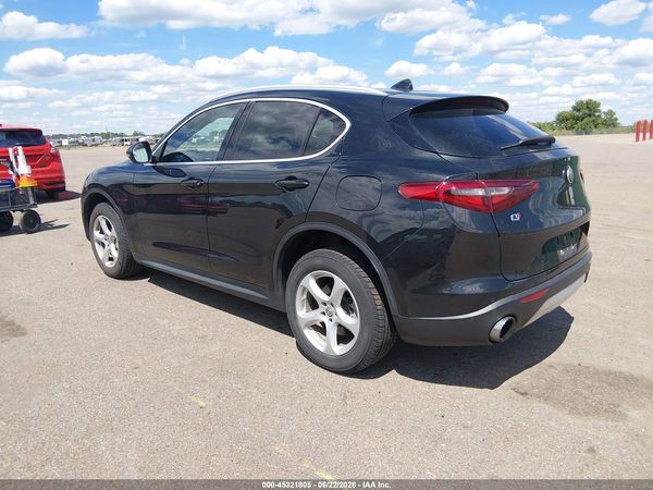2018 ALFA ROMEO STELVIO AWD