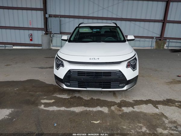 2024 KIA NIRO SX