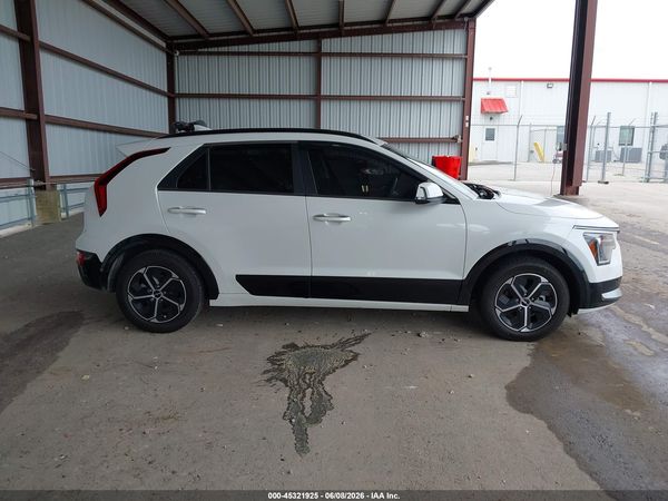 2024 KIA NIRO SX
