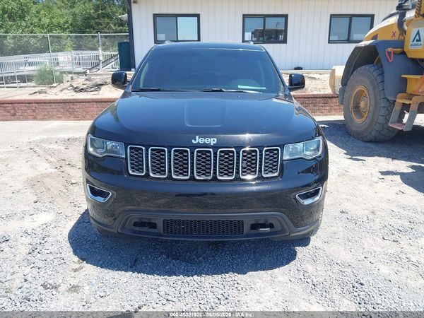 2019 JEEP GRAND CHEROKEE LAREDO E 4X4