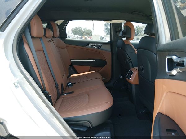 2026 KIA SPORTAGE X-LINE