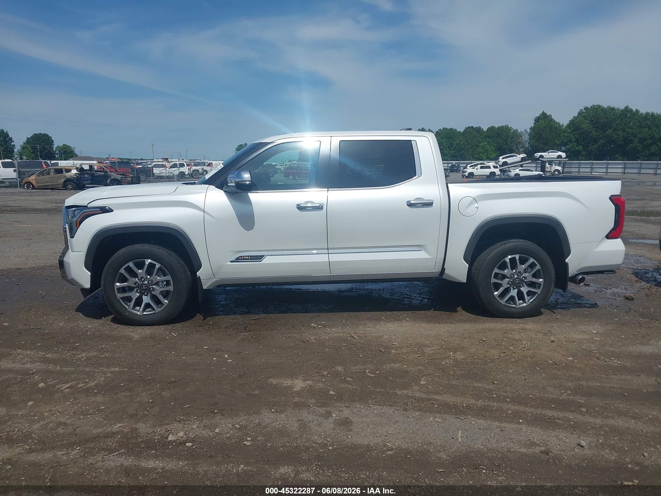 2026 TOYOTA TUNDRA