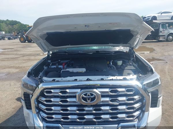 2026 TOYOTA TUNDRA