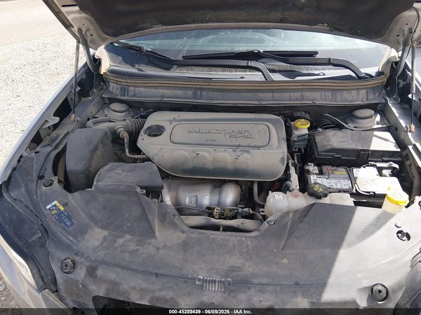 2019 JEEP CHEROKEE LATITUDE 4X4