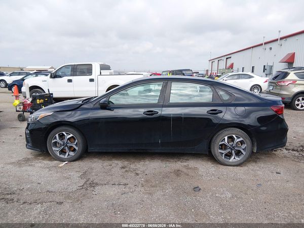 2019 KIA FORTE LXS