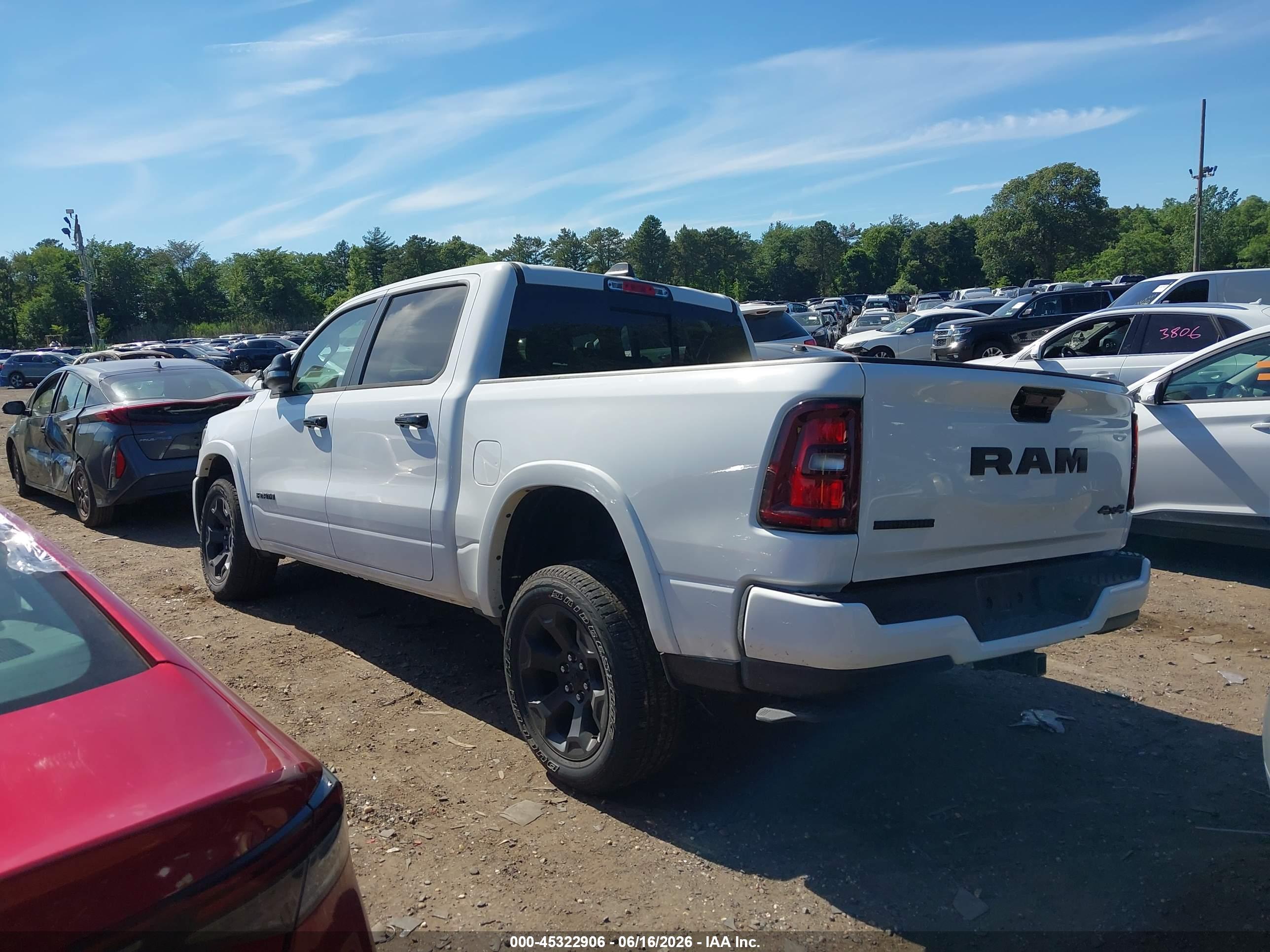 2025 RAM 1500 BIG HORN  4X4 5'7 BOX
