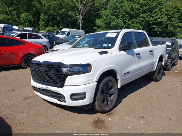 2025 RAM 1500 BIG HORN  4X4 5'7 BOX