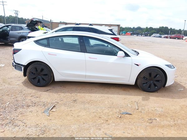 2026 TESLA MODEL 3