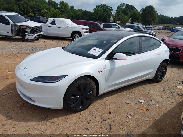 2026 TESLA MODEL 3