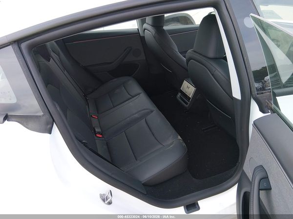 2026 TESLA MODEL 3