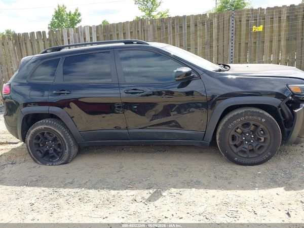 2022 JEEP CHEROKEE X 4X4