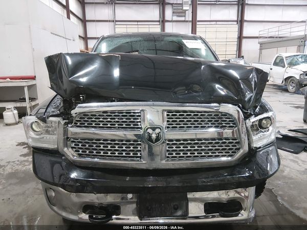 2017 RAM 1500 LARAMIE  4X4 6'4 BOX