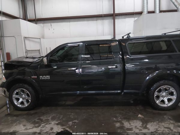 2017 RAM 1500 LARAMIE  4X4 6'4 BOX