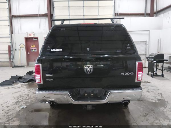 2017 RAM 1500 LARAMIE  4X4 6'4 BOX