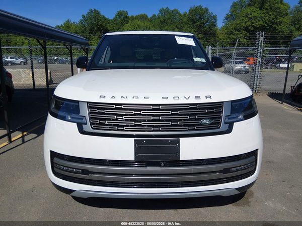 2024 LAND ROVER RANGE ROVER P400 SE