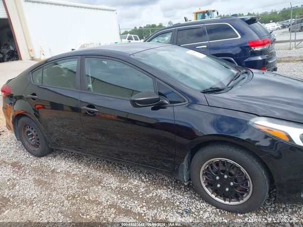 2017 KIA FORTE LX