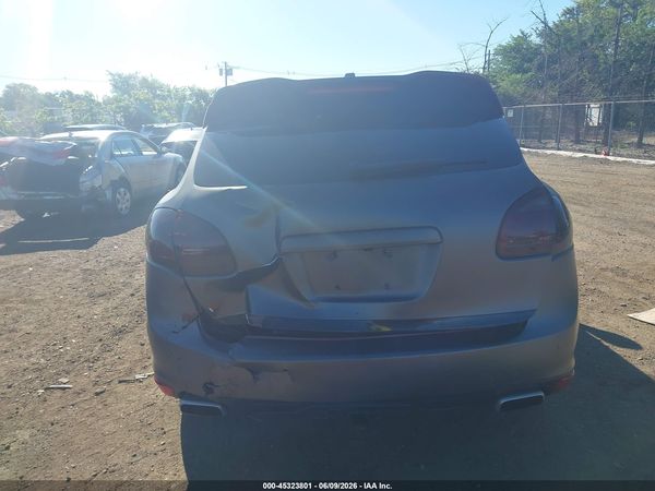 2013 PORSCHE CAYENNE S