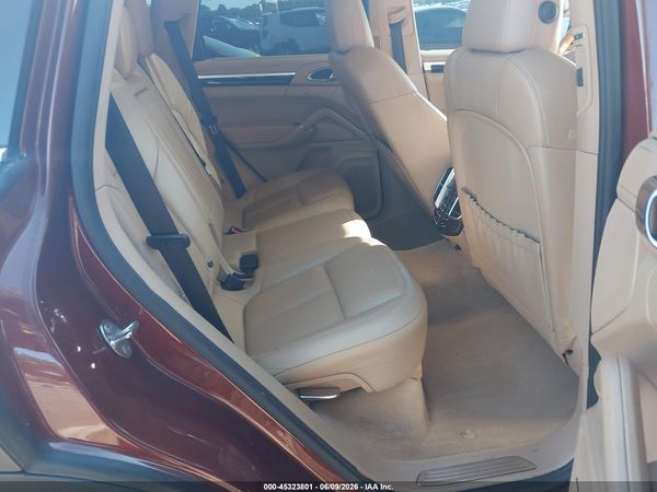 2013 PORSCHE CAYENNE S