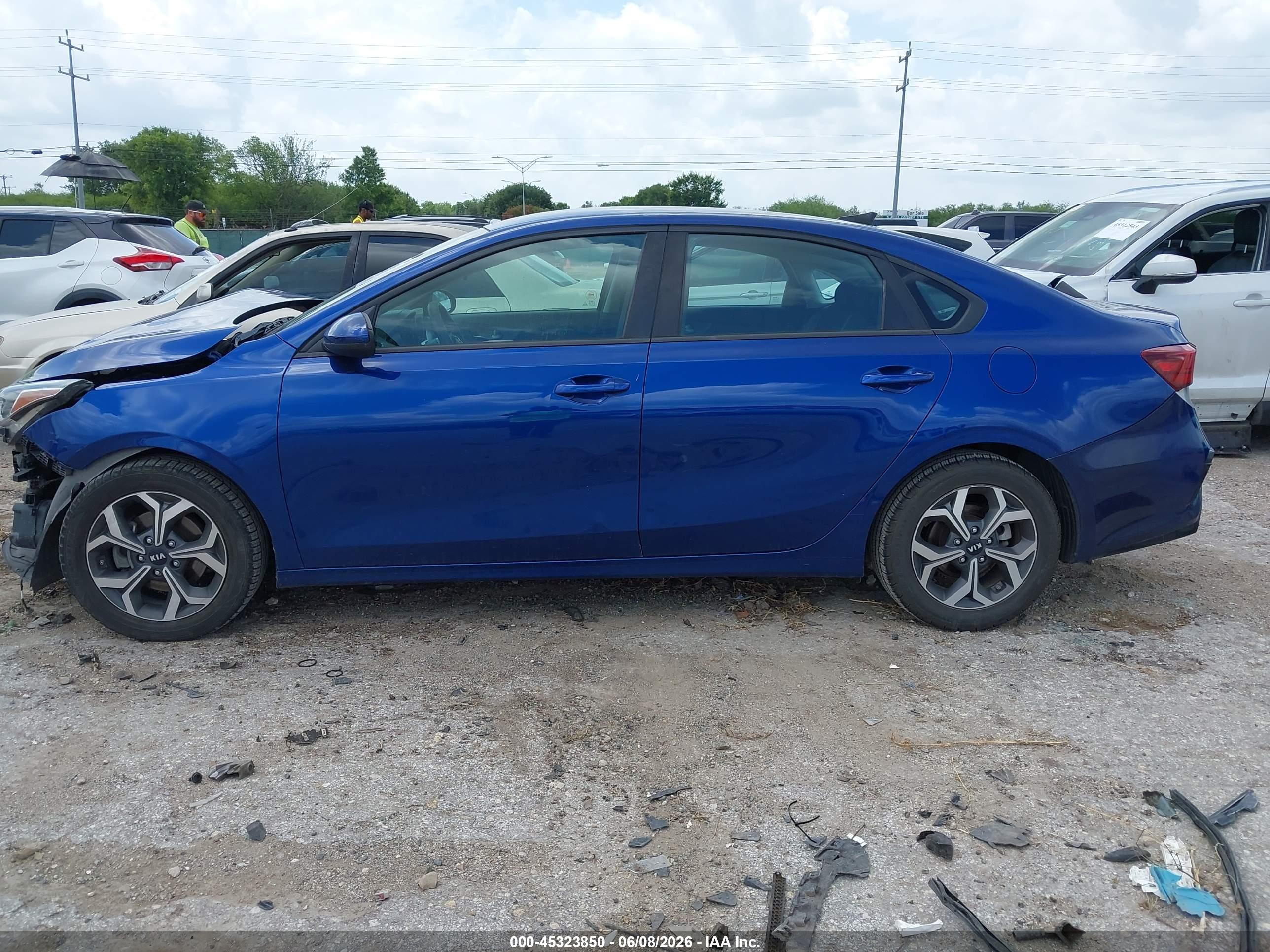 2019 KIA FORTE LXS