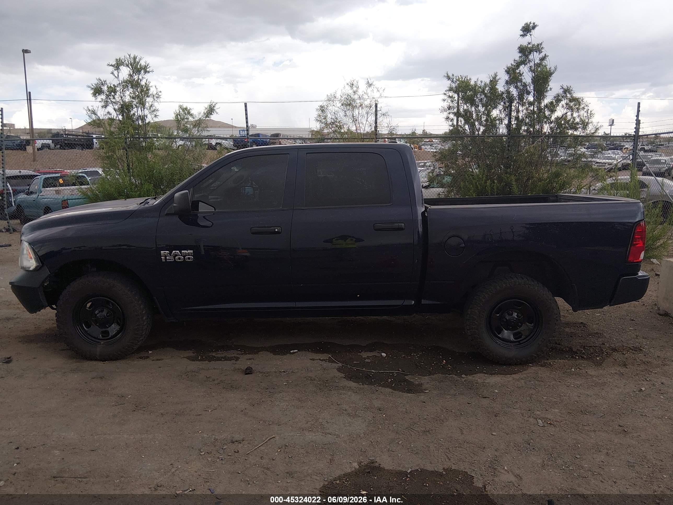 2018 RAM 1500 TRADESMAN  4X4 5'7 BOX