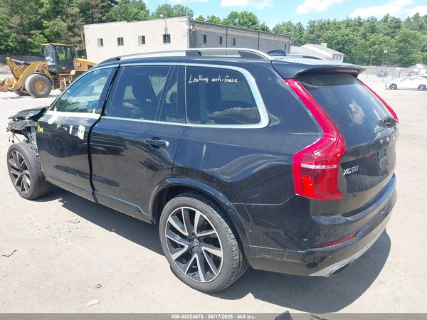 2018 VOLVO XC90