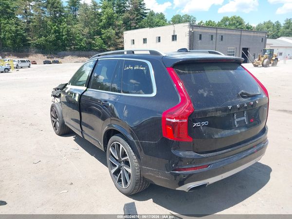 2018 VOLVO XC90 T6 MOMENTUM